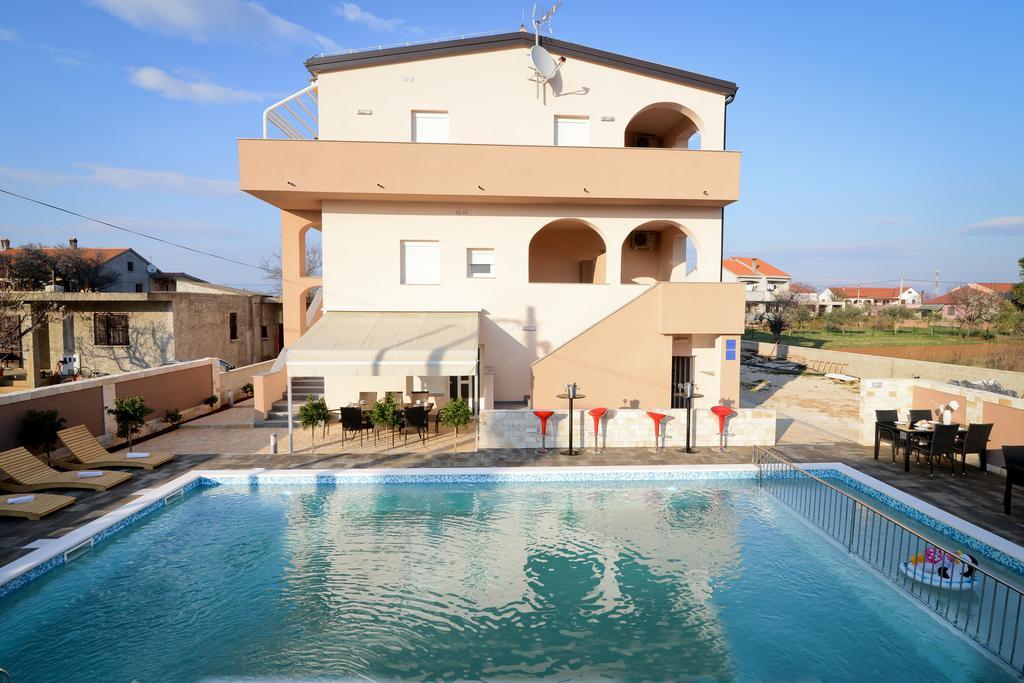 Apartments Julijana Privlaka  Kültér fotó