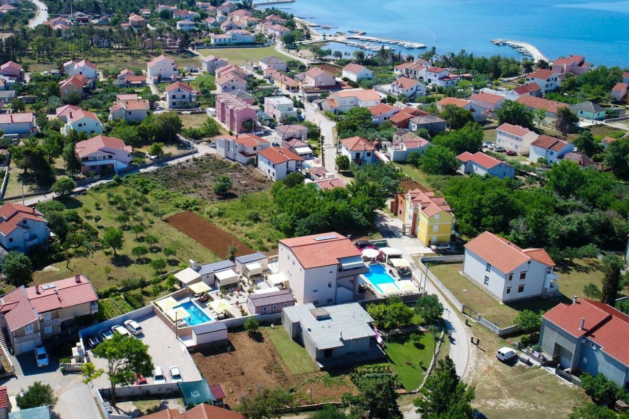 Apartments Julijana Privlaka  Kültér fotó