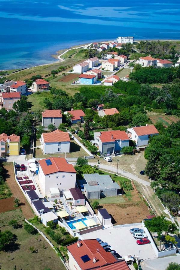 Apartments Julijana Privlaka  Kültér fotó