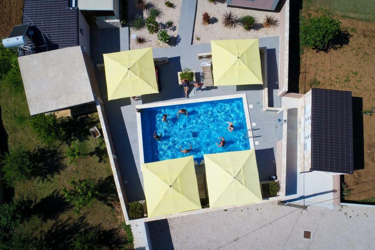 Apartments Julijana Privlaka  Kültér fotó